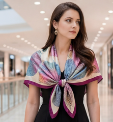 90x90 Seidentuch lila beige klassisch Stil K16