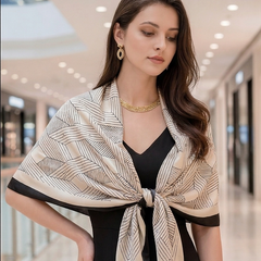90x90 Bandana Seidentuch beige klassisch Stil K60