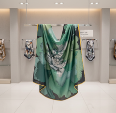 110x110 Seidentuch Seidenschal grün Asian Stil klassisch Y1