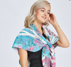 LA FERANI Silk Scarf white blue Art Style Stole Wrap Foulard 130x130 N260