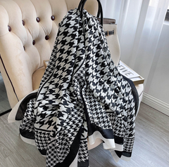 LA FERANI 180x90 Silk Scarf White Black Wool Bsuiness Style Foulard N303