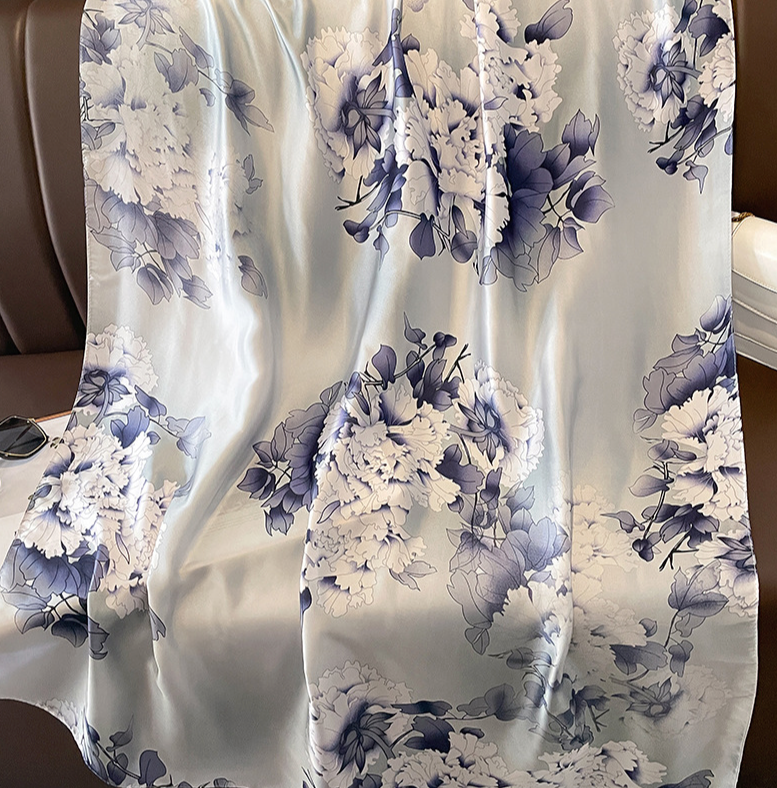 LA FERANI 180x80 Silk Scarf White Grey Asian Style Stole Shawl Foulard Wrap N334
