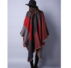 Poncho 150x130 Wool Cape Wrap Cloak Black Red Vintage Classic All Saisons P21