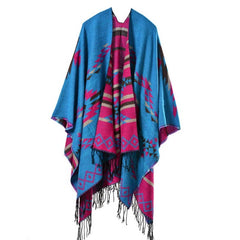 LA FERANI Poncho 150x130 Wool Cape Wrap Cloak Blue All Saisons P6