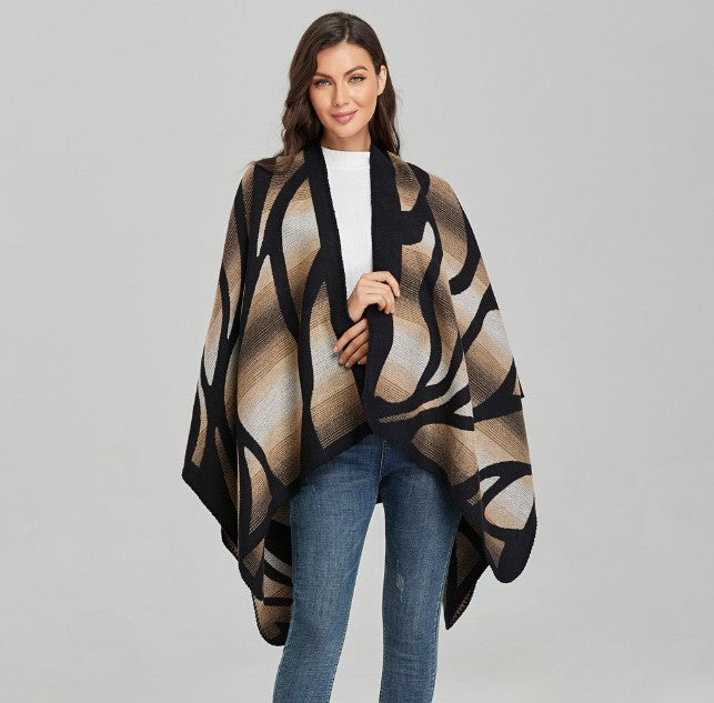 LA FERANI Poncho 150x130 Wool Cape Wrap Cloak Black Beige All Saisons P9